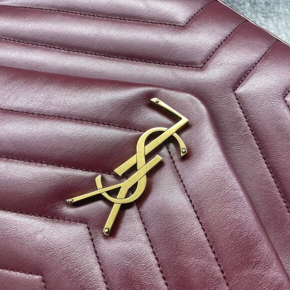 100% Authentic Yves Saint Laurent Medium leather Shoulder Bag - Picture 6 of 14